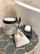 Load image into Gallery viewer, Soothing Bath Blend: for Sun Burns & Itch Relief