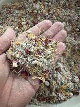 Load image into Gallery viewer, Lux Bath Blend