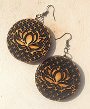 Load image into Gallery viewer, Lotus Bloom Earring
